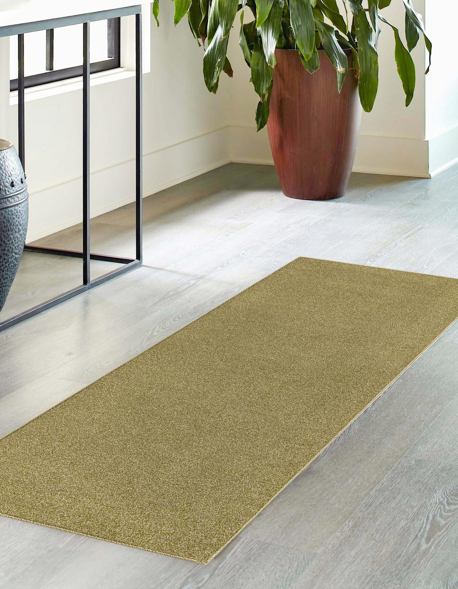 Everyday Elegance Collection Area Rug - Serenity (Fem Green)