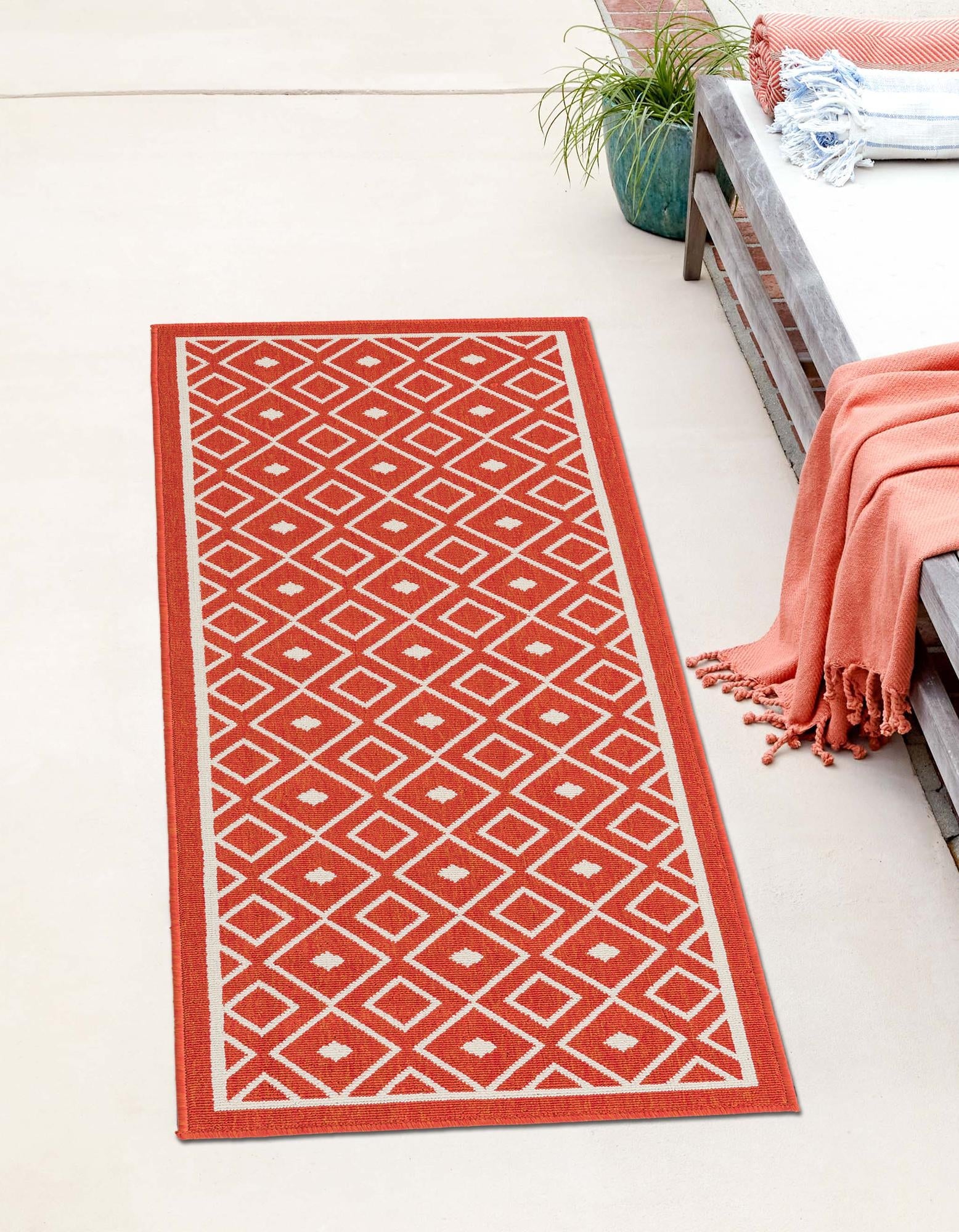 Seaside Lattice Collection Area Rug - Brighton