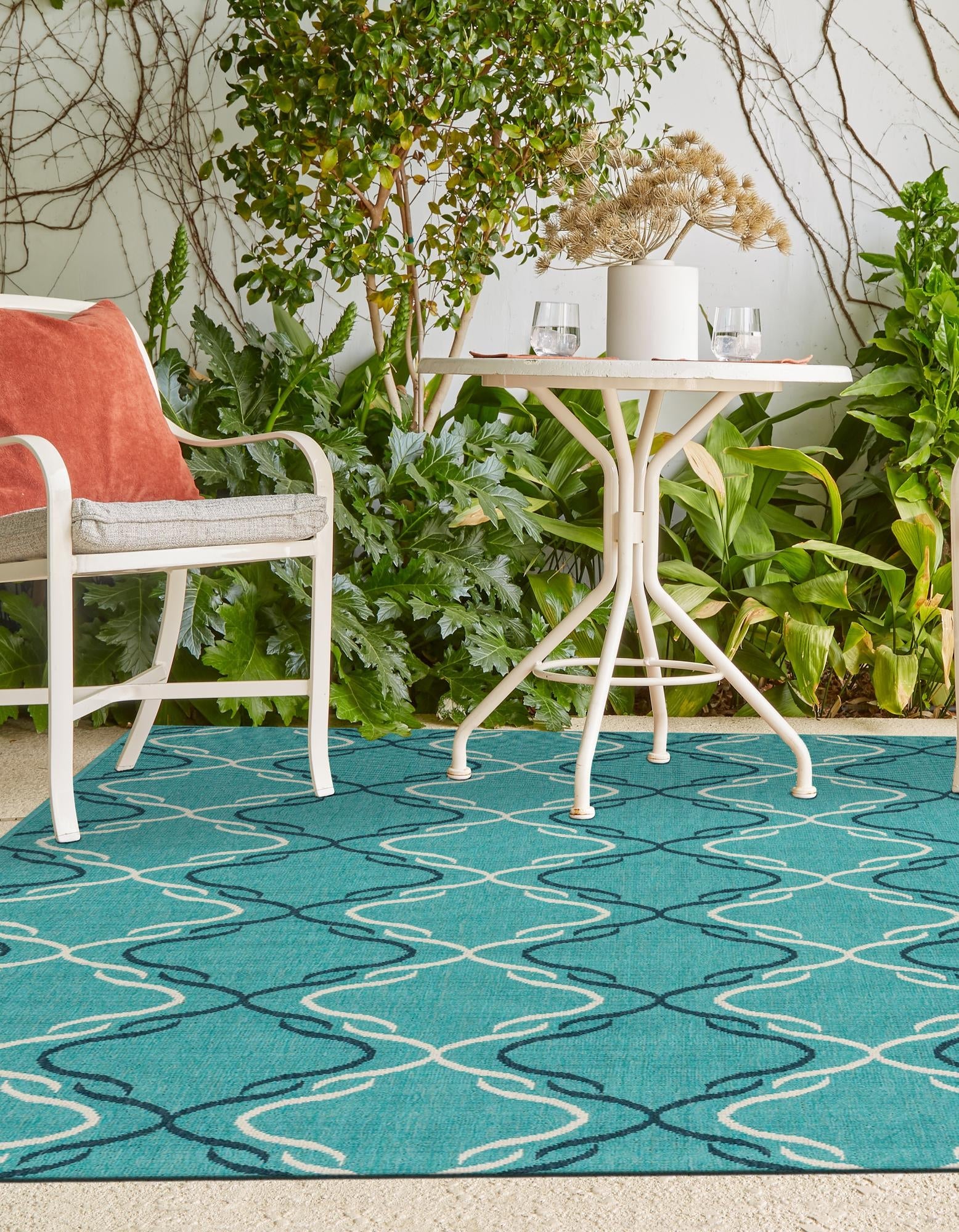 Seaside Lattice Collection Area Rug -  Hastings