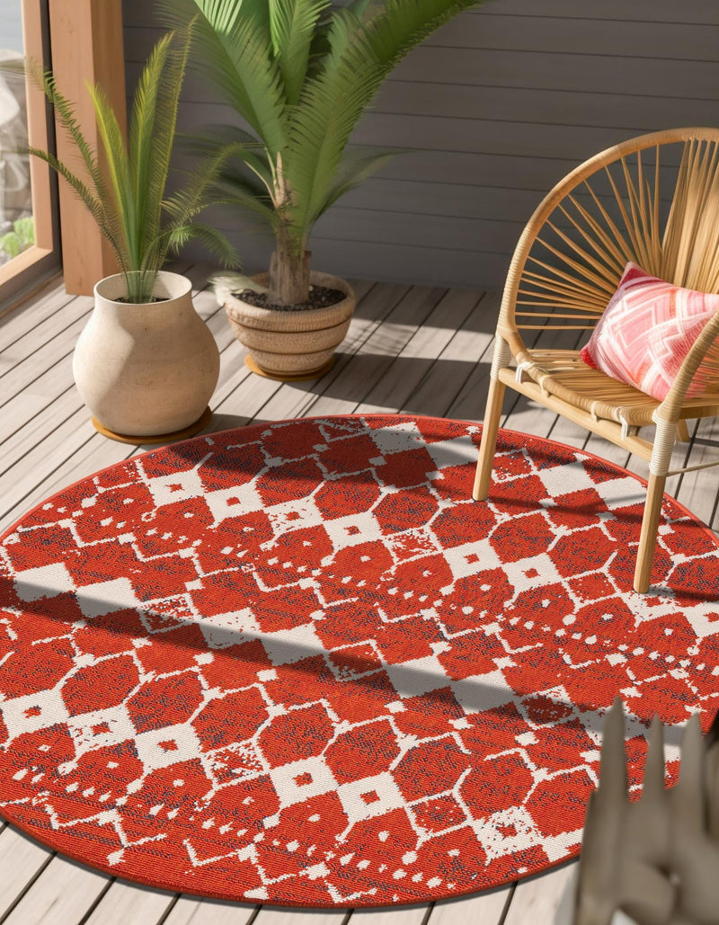 Seaside Lattice Collection Area Rug -  Margate Round Rust Red  lifestyle 113