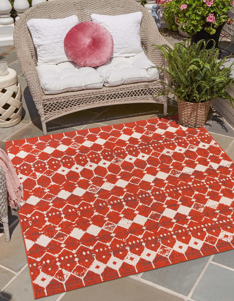 Seaside Lattice Collection Area Rug -  Margate Square Rust Red  lifestyle 116