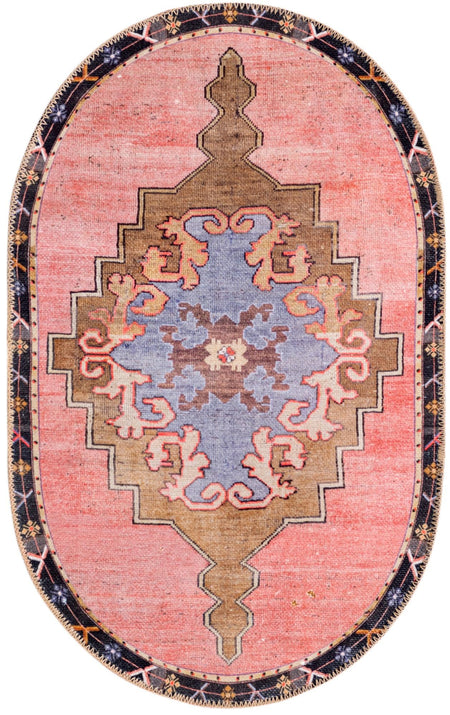 Heritage Elegance Collection Area Rug -  Winterthur (Pink)