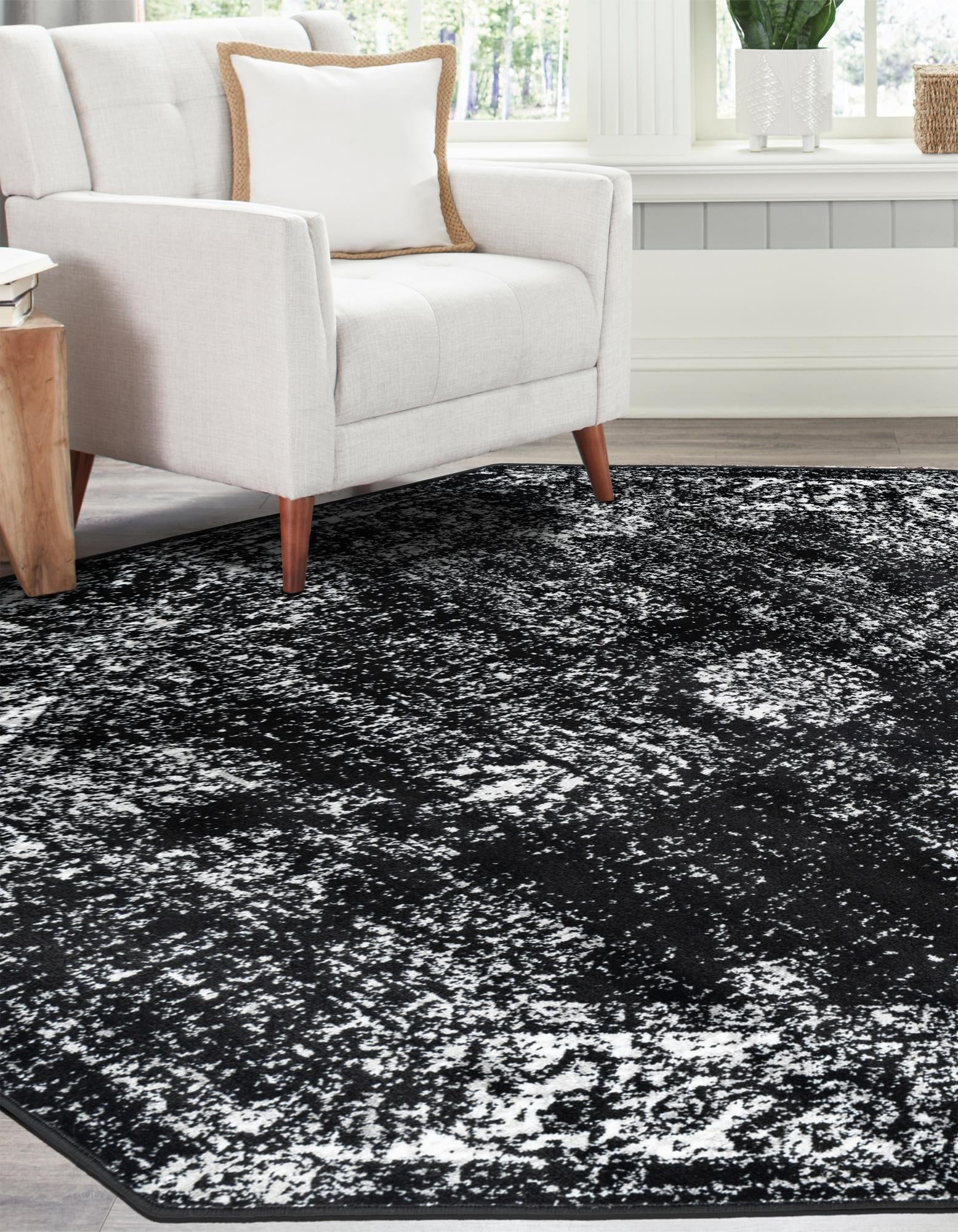 Riviera Elegance Collection Area Rug - Antibes (Black)