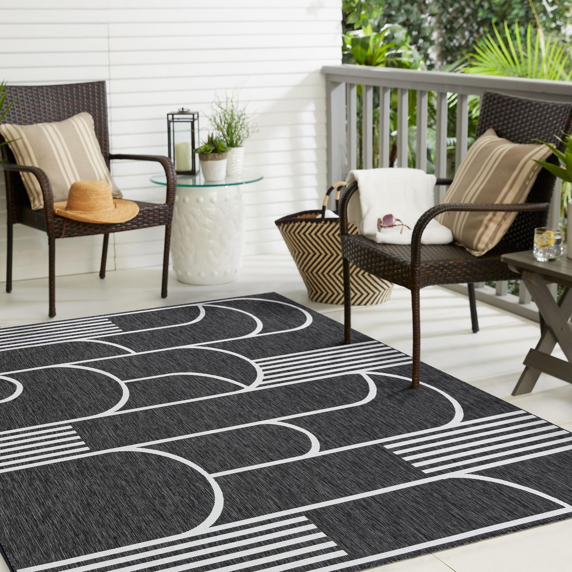 Urban Terrace Collection Area Rug -  Greenwich