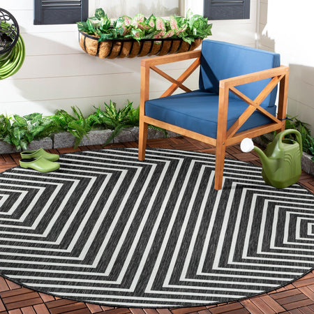 Urban Terrace Collection Area Rug -  Astoria (Black and White)