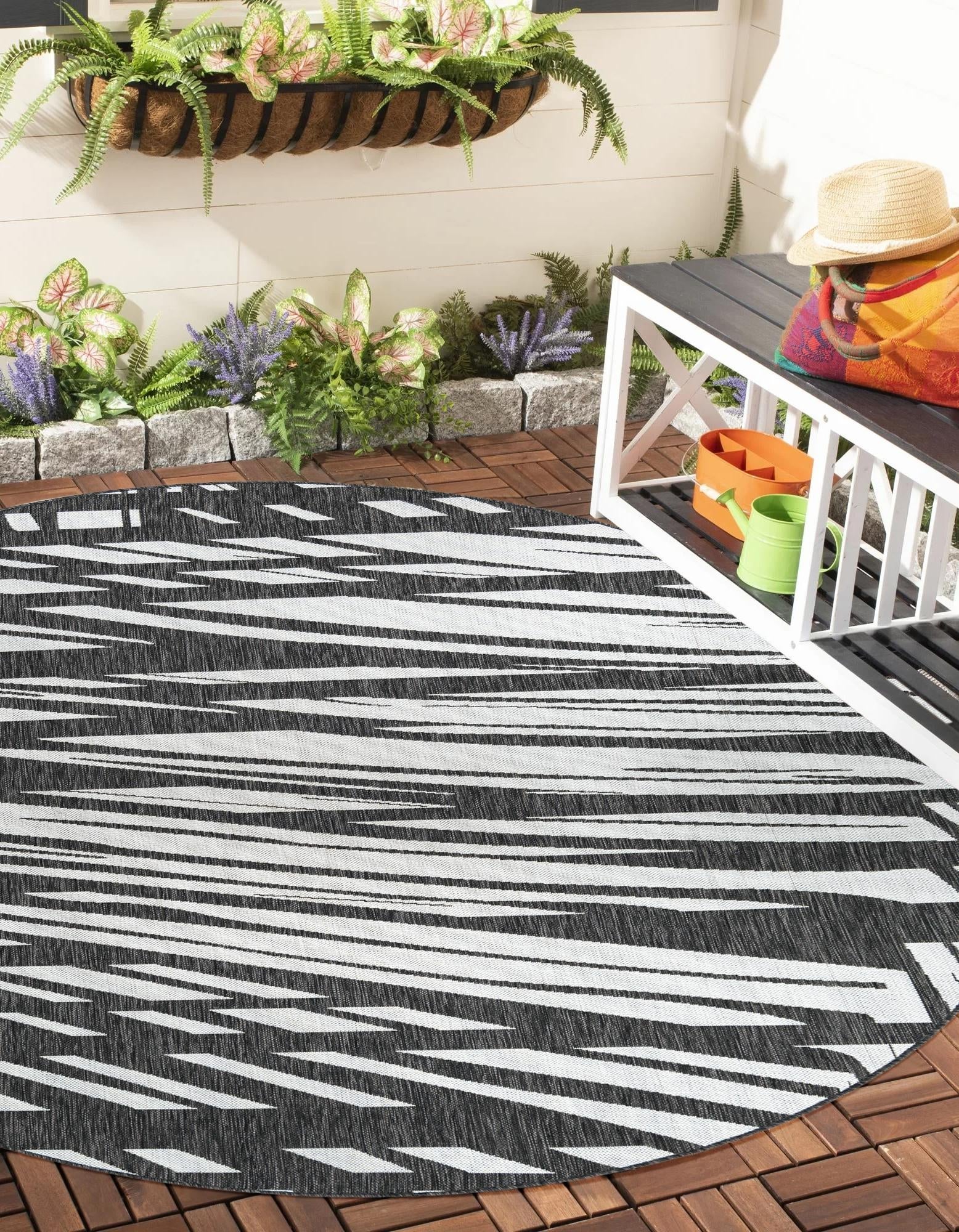 Urban Terrace Collection Area Rug -  Queens