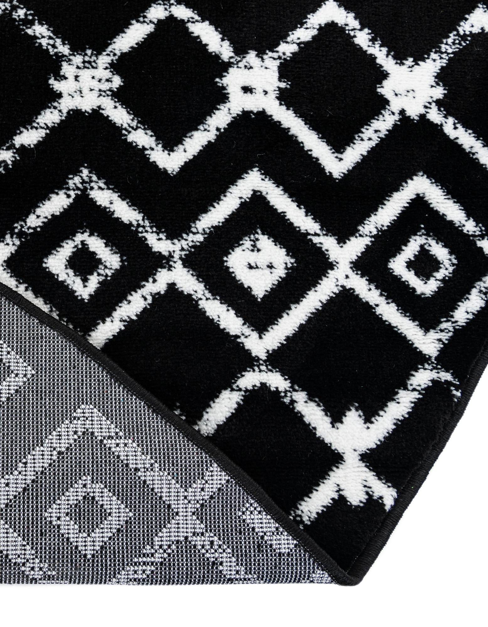 Marrakech Lattice Collection Area Rug - Medina (Black)