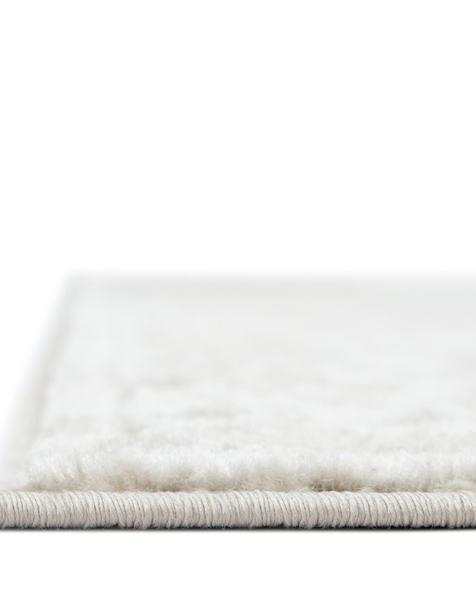 Cascade Range Collection Area Rug -  Shasta (Ivory)