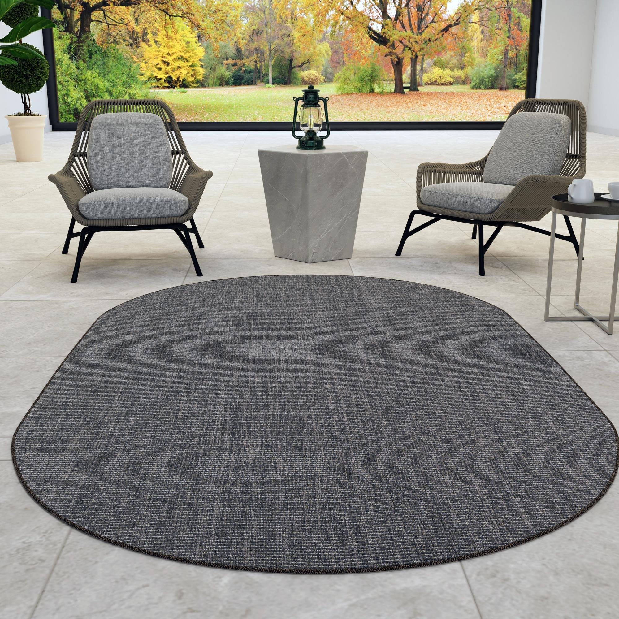 Seaside Serenity Collection Area Rug - Veranda (Black)