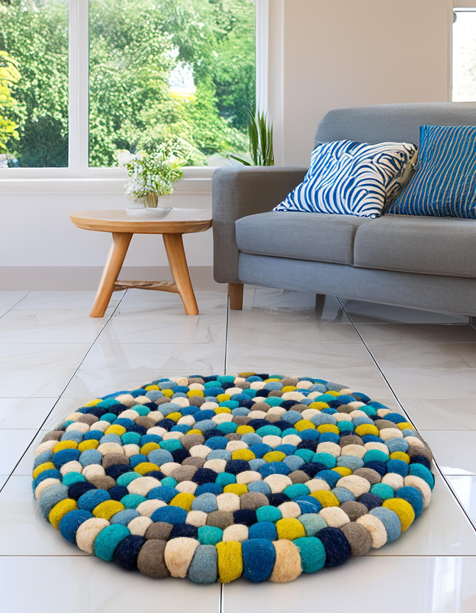 Woolen Sphere Collection Area Rug - Sphereville (Blue)