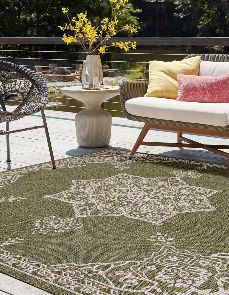 Patio Heritage Collection Area Rug -  Charleston (Green) Square Green  lifestyle 29