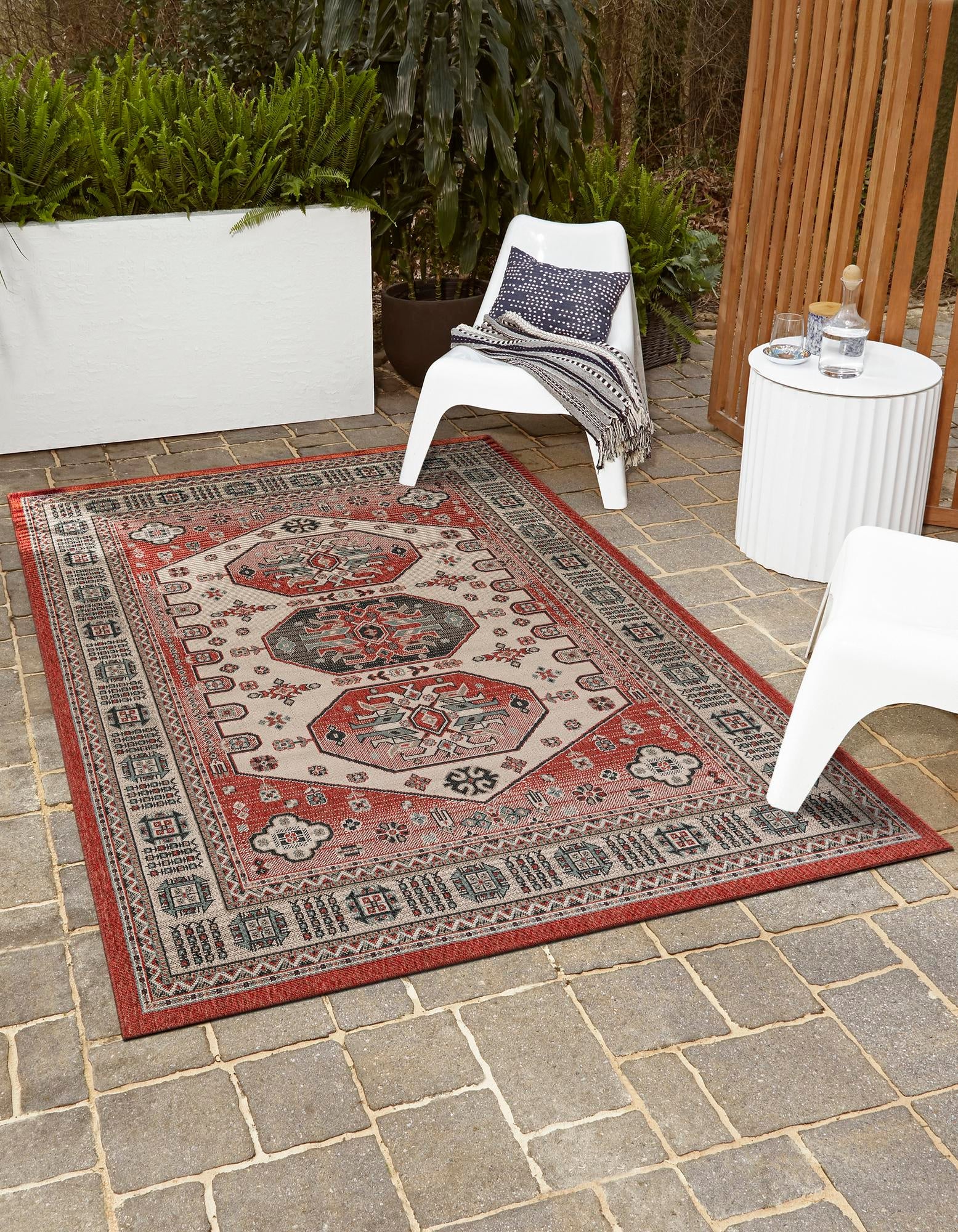 Patio Heritage Collection Area Rug - Veranda