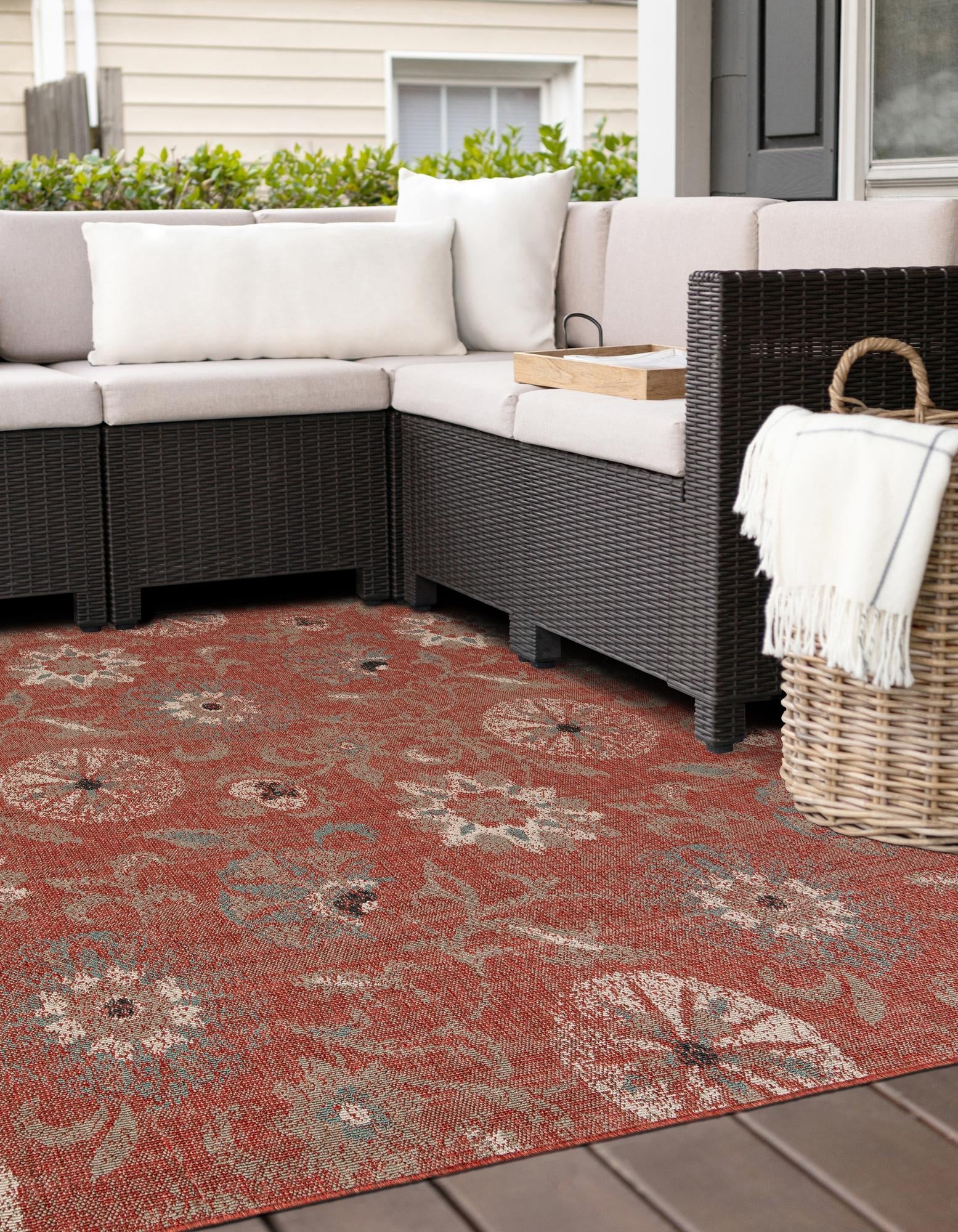 Seaside Blooms Collection Area Rug - Seychelles