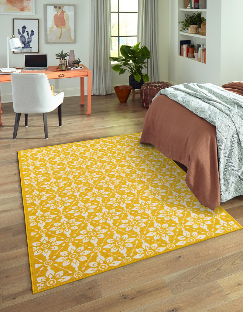 Seaside Lattice Collection Area Rug -  Whitby Rectangle Yellow  lifestyle 38