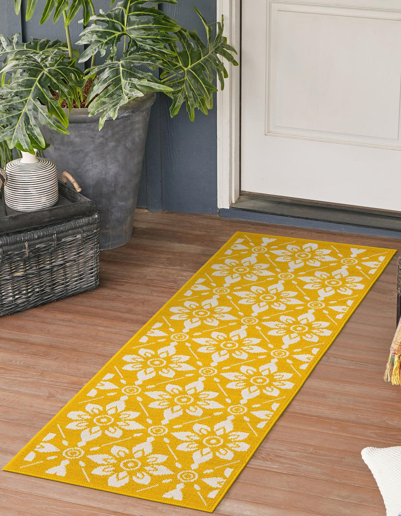 Seaside Lattice Collection Area Rug -  Whitby Runner Yellow  lifestyle 88