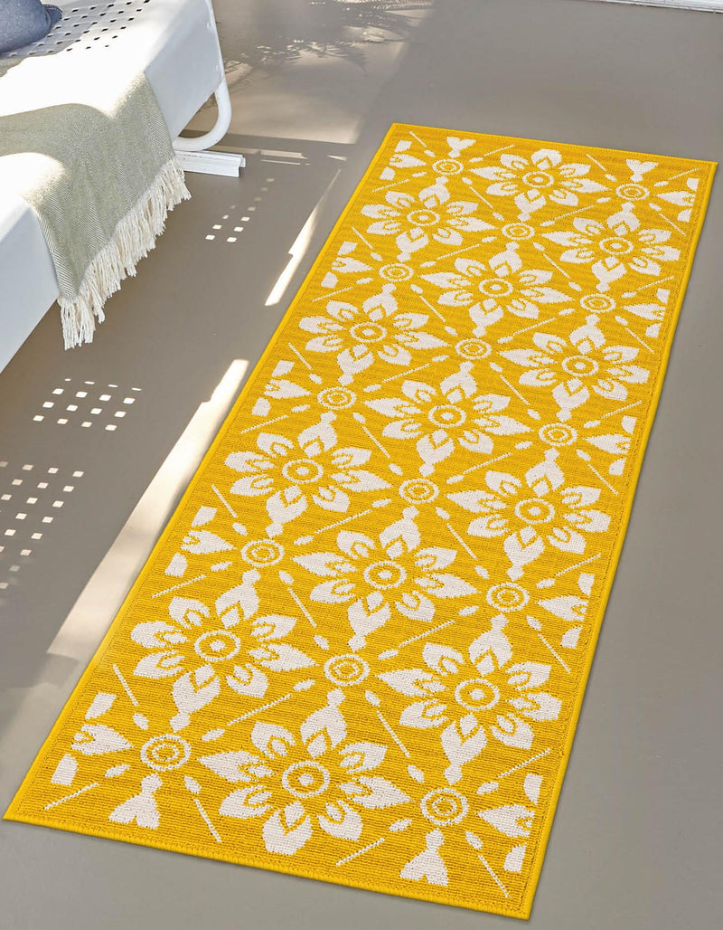 Seaside Lattice Collection Area Rug -  Whitby Runner Yellow  lifestyle 118