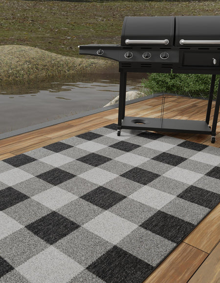 Patio Plaid Collection Area Rug - Veranda