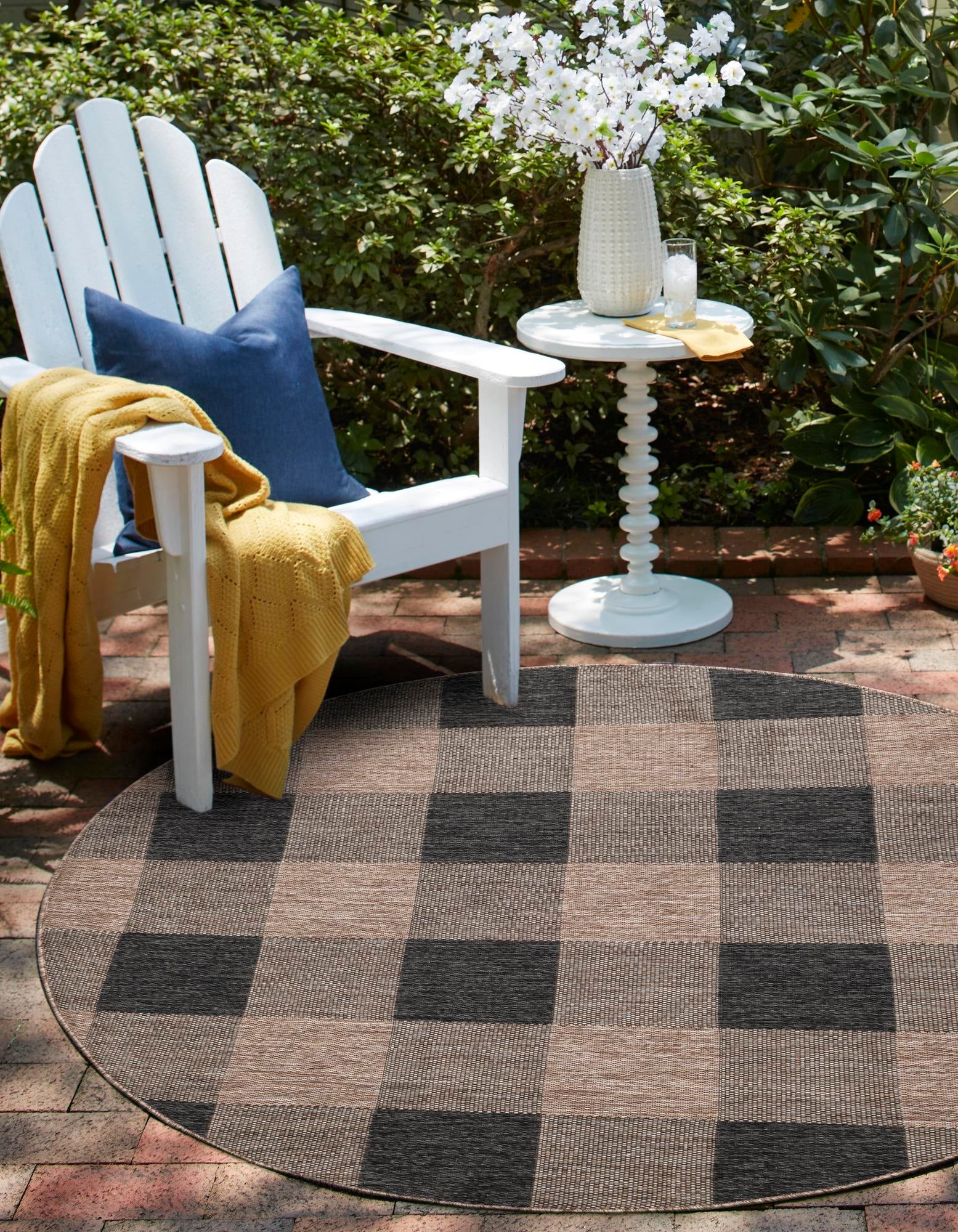 Patio Plaid Collection Area Rug - Veranda