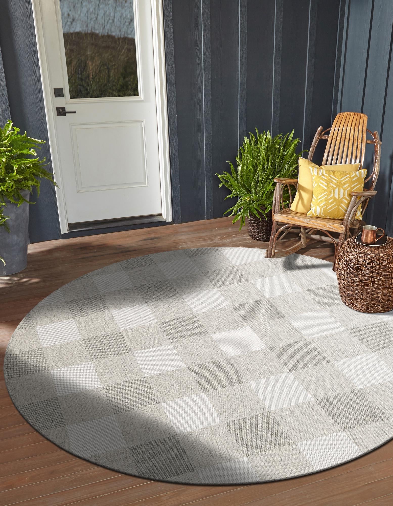 Patio Plaid Collection Area Rug - Veranda