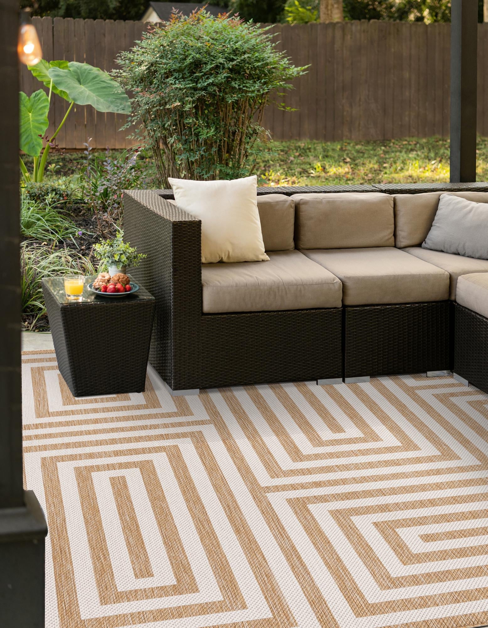 Urban Terrace Collection Area Rug -  Flatiron