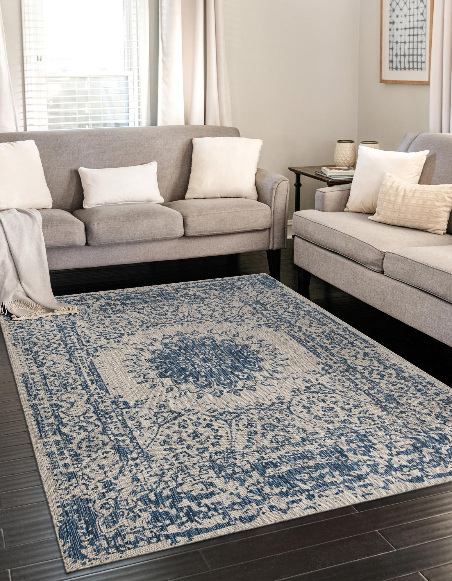 Patio Heritage Collection Area Rug -  Lafayette (Blue)