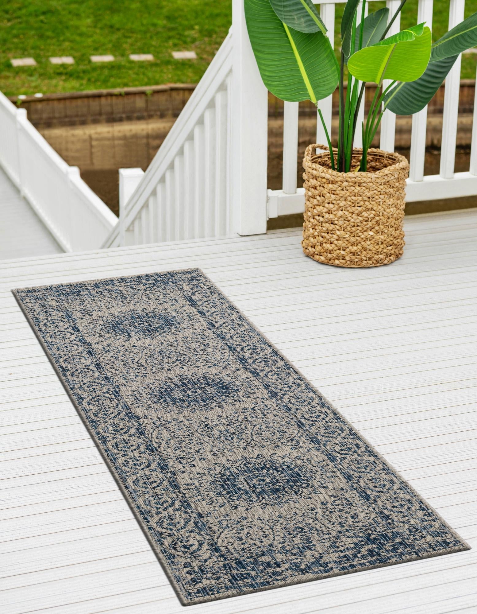 Patio Heritage Collection Area Rug -  Lafayette (Blue)