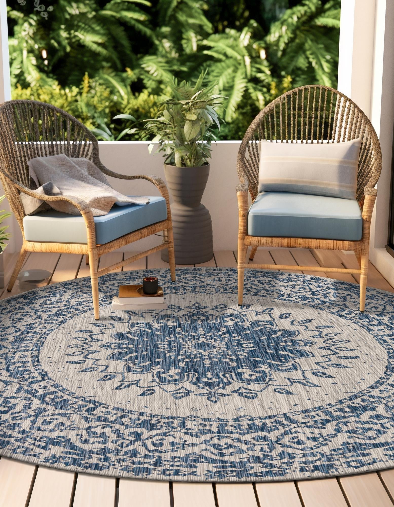 Patio Heritage Collection Area Rug -  Lafayette (Blue)