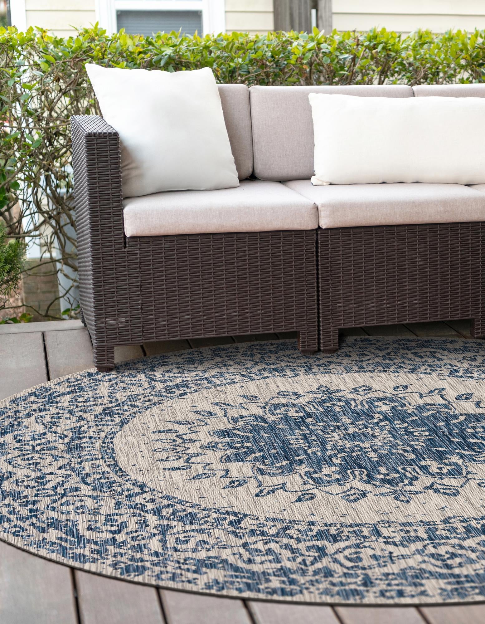 Patio Heritage Collection Area Rug -  Lafayette (Blue)